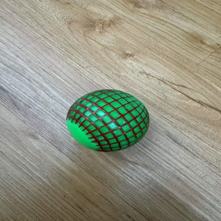 Squeaky Vinyl Grid Ball
