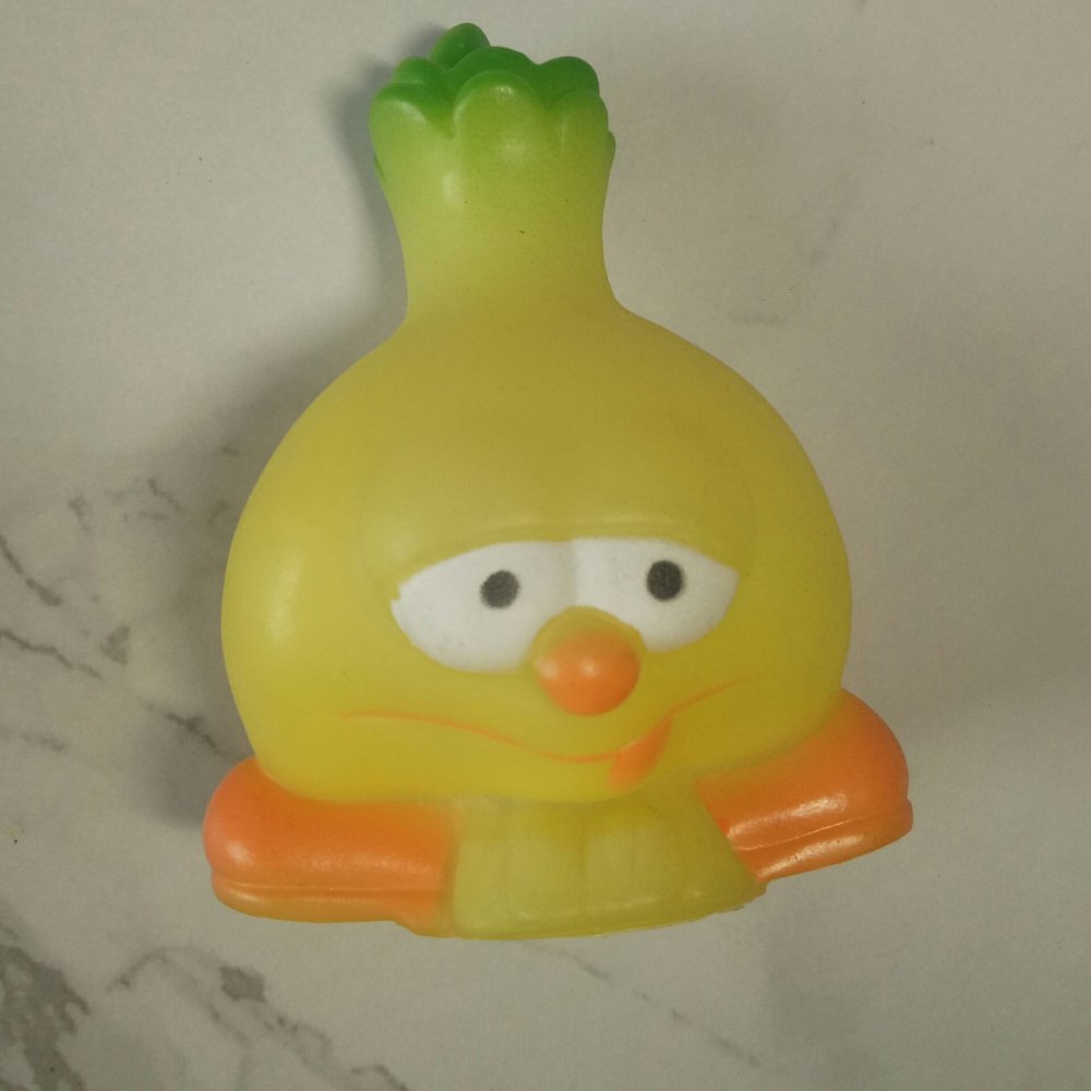 Squeaky Vinyl Garlic