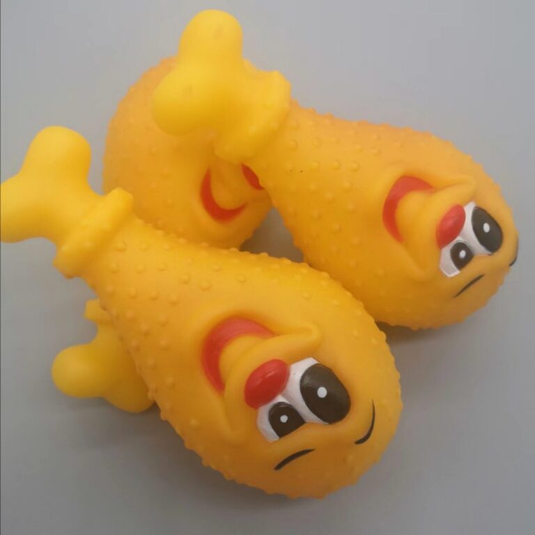 Squeaky Vinyl Smiley Chicken Leg